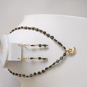 Necklace set with earrings